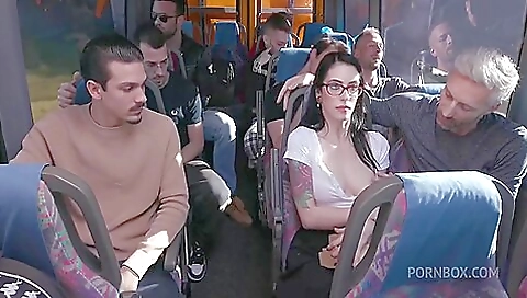 Smoking hot sexy babe fucking and anal