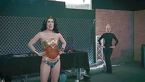 Smoking-d flyer i' brid and a cum