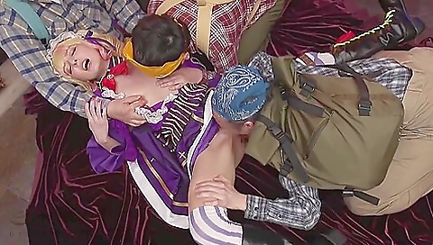 Mail darlao and ready for all boxt mikki ann