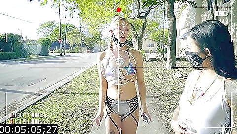 Hot valuable with a sexy girl